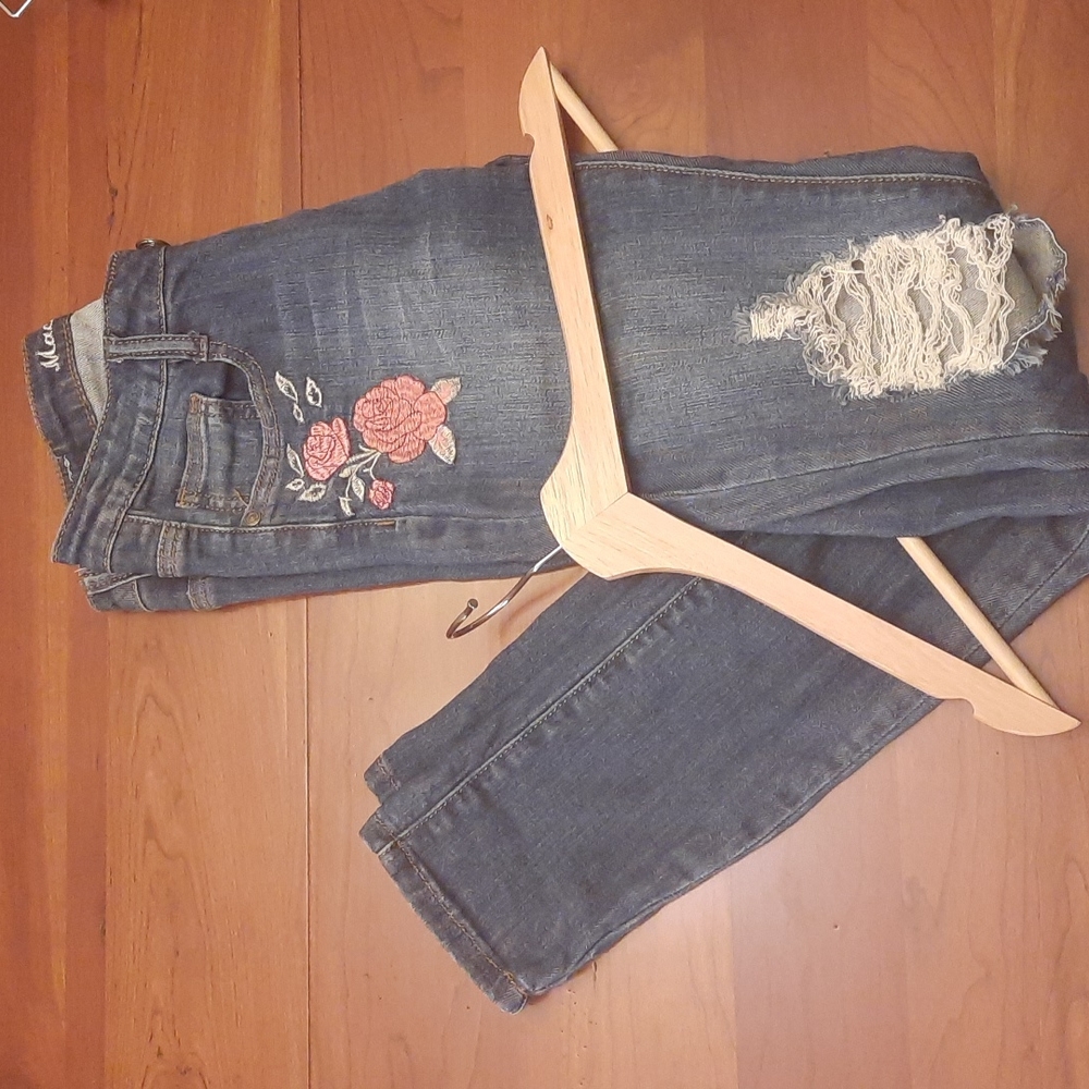 Machine Rose embroidered jeans